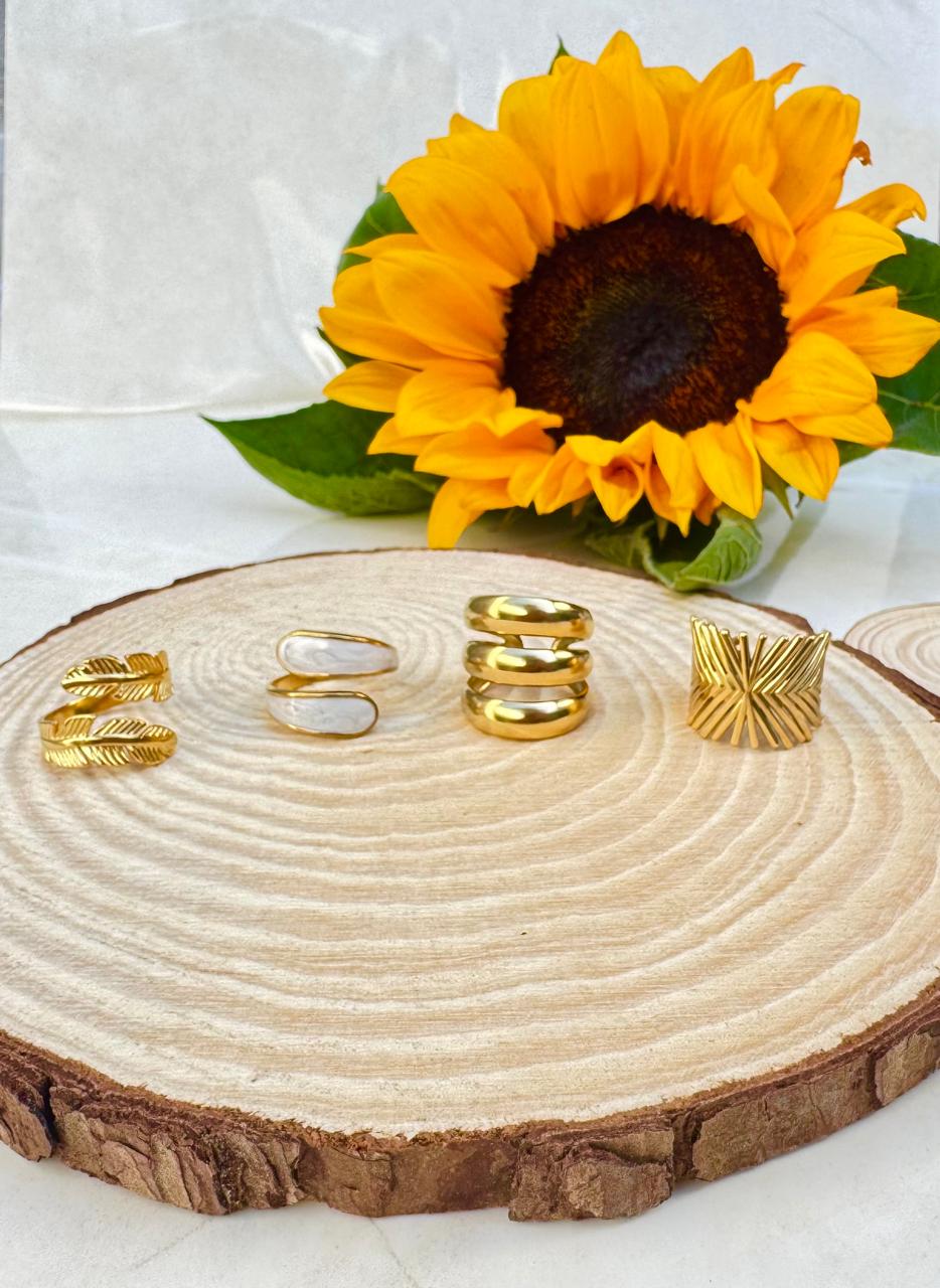Pack 4 Anillos - Acero enchapado en oro 18k