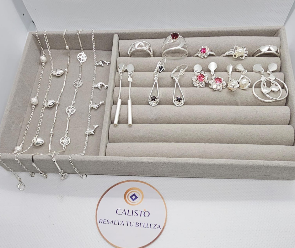 Set de 5 Aros 5 pulseras 5 anillos + 15 Bolsitas de regalo