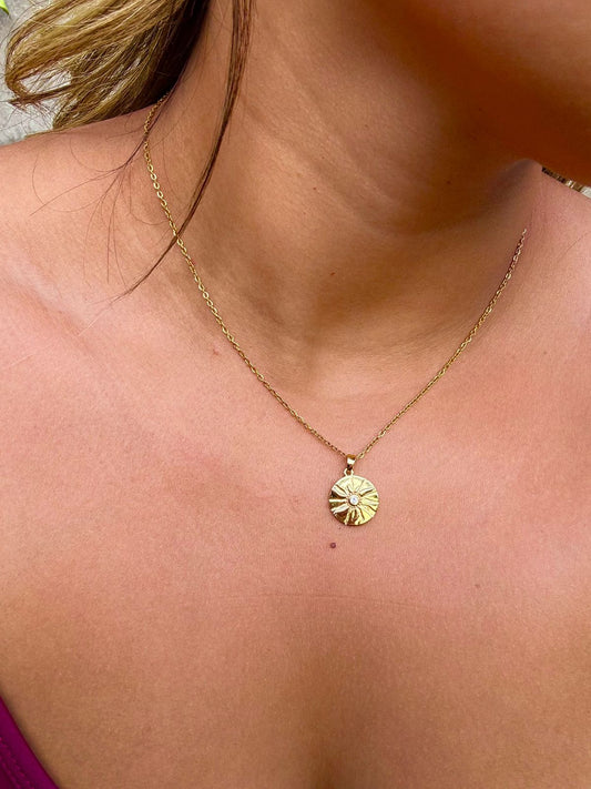 Cadena Sol Dorado - Acero inoxidable enchapada en oro 18k